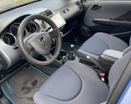 Синий Хонда Джаз, объемом двигателя 1.25 л и пробегом 257 тыс. км за 3500 $, фото 9 на Automoto.ua