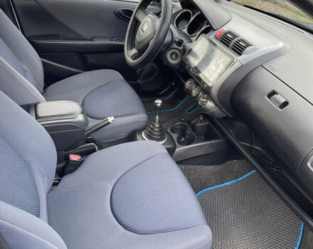 Синий Хонда Джаз, объемом двигателя 1.25 л и пробегом 257 тыс. км за 3500 $, фото 17 на Automoto.ua