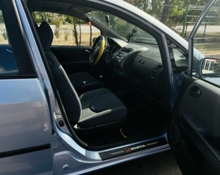 Синий Хонда Джаз, объемом двигателя 1.2 л и пробегом 228 тыс. км за 3300 $, фото 5 на Automoto.ua