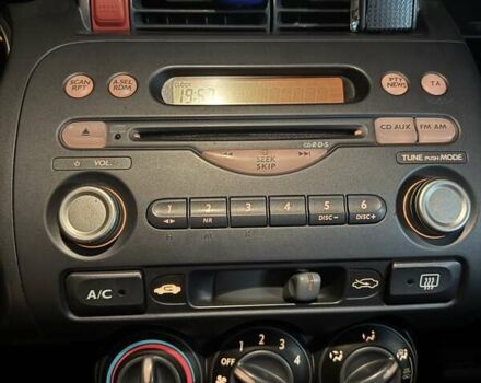 Синий Хонда Джаз, объемом двигателя 1.2 л и пробегом 200 тыс. км за 4100 $, фото 2 на Automoto.ua