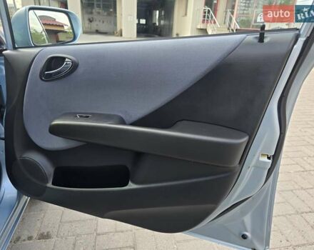 Хонда Джаз 2007 в Запорожье на Automoto.ua Синий Хонда Джаз, объемом двигателя 1.3 л и пробегом 189 тыс. км за 6600 $, фото 30 на Automoto.ua