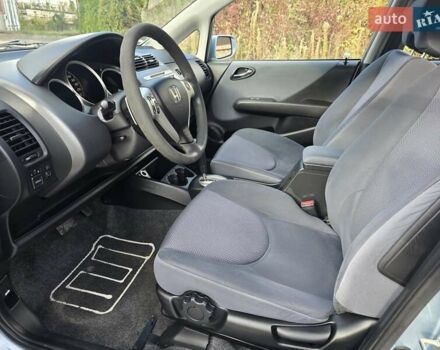 Хонда Джаз 2007 в Запорожье на Automoto.ua Синий Хонда Джаз, объемом двигателя 1.3 л и пробегом 189 тыс. км за 6600 $, фото 9 на Automoto.ua