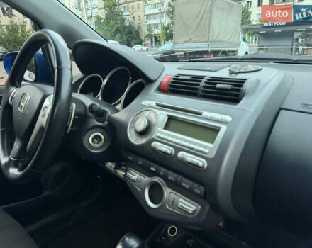 Синій Хонда Джаз, об'ємом двигуна 1.34 л та пробігом 360 тис. км за 3100 $, фото 14 на Automoto.ua