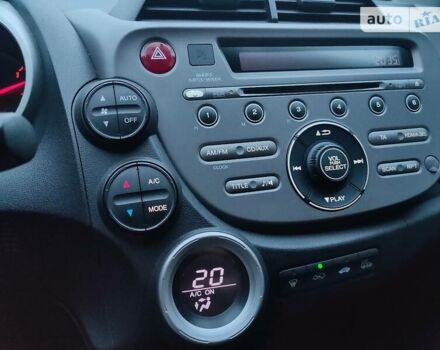 Синий Хонда Джаз, объемом двигателя 1.4 л и пробегом 170 тыс. км за 7400 $, фото 8 на Automoto.ua