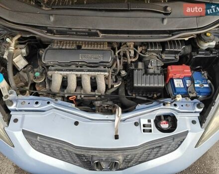 Синий Хонда Джаз, объемом двигателя 1.4 л и пробегом 170 тыс. км за 7400 $, фото 4 на Automoto.ua