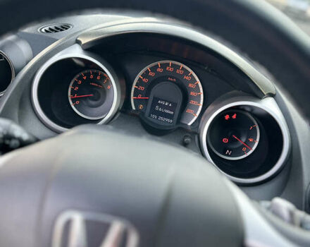 Синий Хонда Джаз, объемом двигателя 1.34 л и пробегом 252 тыс. км за 5300 $, фото 16 на Automoto.ua