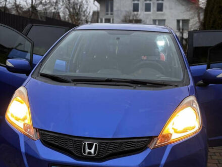 Синий Хонда Джаз, объемом двигателя 1.34 л и пробегом 160 тыс. км за 7300 $, фото 1 на Automoto.ua