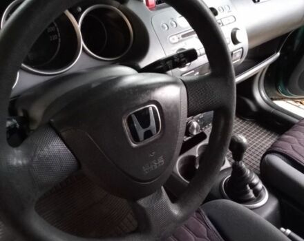 Зеленый Хонда Джаз, объемом двигателя 1.3 л и пробегом 225 тыс. км за 2300 $, фото 6 на Automoto.ua