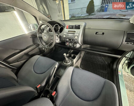 Зеленый Хонда Джаз, объемом двигателя 1.4 л и пробегом 227 тыс. км за 2799 $, фото 13 на Automoto.ua