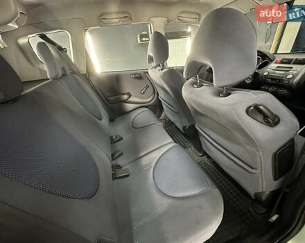 Зеленый Хонда Джаз, объемом двигателя 1.4 л и пробегом 227 тыс. км за 2799 $, фото 17 на Automoto.ua