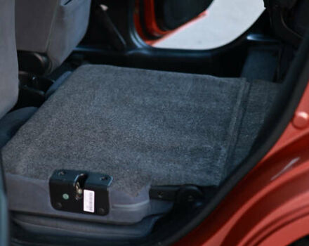 Помаранчевий Хонда Джаз, об'ємом двигуна 1.4 л та пробігом 169 тис. км за 5800 $, фото 24 на Automoto.ua