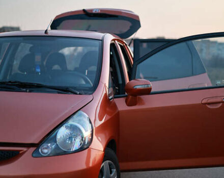 Помаранчевий Хонда Джаз, об'ємом двигуна 1.4 л та пробігом 169 тис. км за 5800 $, фото 2 на Automoto.ua