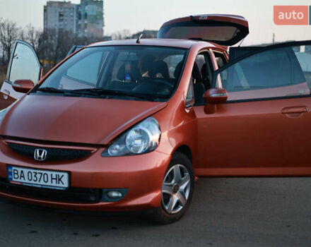 Оранжевый Хонда Джаз, объемом двигателя 1.4 л и пробегом 169 тыс. км за 5800 $, фото 1 на Automoto.ua