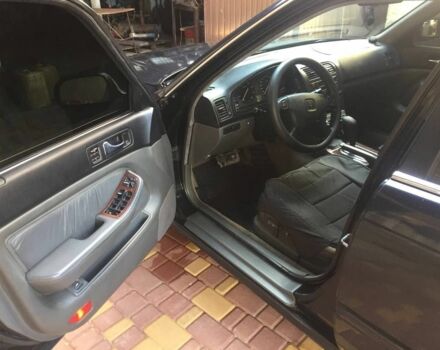 Черный Хонда Легенд, объемом двигателя 3.2 л и пробегом 283 тыс. км за 2700 $, фото 3 на Automoto.ua