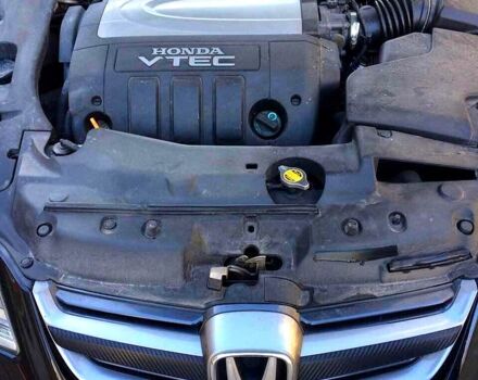 Черный Хонда Легенд, объемом двигателя 3.5 л и пробегом 236 тыс. км за 10111 $, фото 2 на Automoto.ua