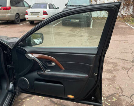 Черный Хонда Легенд, объемом двигателя 3.47 л и пробегом 335 тыс. км за 5500 $, фото 10 на Automoto.ua