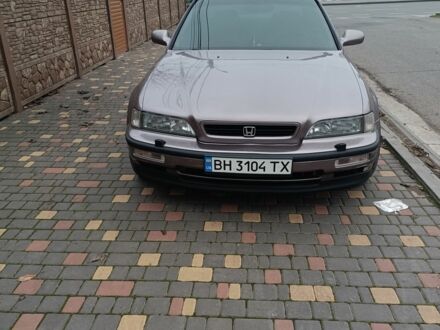 Коричневый Хонда Легенд, объемом двигателя 3.2 л и пробегом 200 тыс. км за 5500 $, фото 1 на Automoto.ua