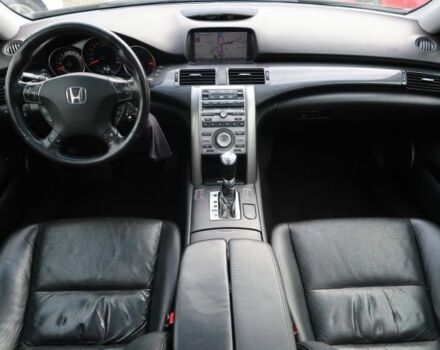 Красный Хонда Легенд, объемом двигателя 3.7 л и пробегом 300 тыс. км за 4000 $, фото 1 на Automoto.ua