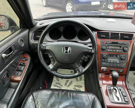 Серый Хонда Легенд, объемом двигателя 3.47 л и пробегом 332 тыс. км за 4400 $, фото 12 на Automoto.ua
