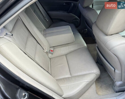 Серый Хонда Легенд, объемом двигателя 3.7 л и пробегом 220 тыс. км за 6200 $, фото 25 на Automoto.ua