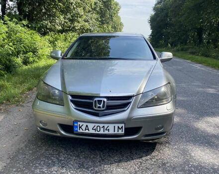 Серый Хонда Легенд, объемом двигателя 3.5 л и пробегом 260 тыс. км за 6500 $, фото 1 на Automoto.ua