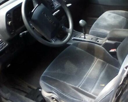 Синий Хонда Легенд, объемом двигателя 2.7 л и пробегом 200 тыс. км за 1500 $, фото 3 на Automoto.ua