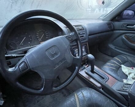 Синий Хонда Легенд, объемом двигателя 3.2 л и пробегом 250 тыс. км за 1150 $, фото 5 на Automoto.ua