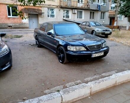 Синий Хонда Легенд, объемом двигателя 3.5 л и пробегом 170 тыс. км за 3599 $, фото 7 на Automoto.ua