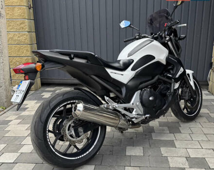 Білий Хонда NC 700S, об'ємом двигуна 0.7 л та пробігом 37 тис. км за 5800 $, фото 3 на Automoto.ua