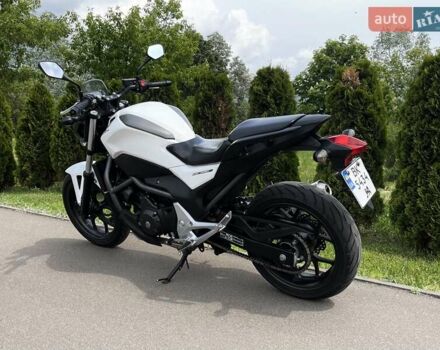 Белый Хонда NC 700S, объемом двигателя 0 л и пробегом 41 тыс. км за 4700 $, фото 3 на Automoto.ua