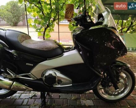 Чорний Хонда NC 700S, об'ємом двигуна 0.67 л та пробігом 14 тис. км за 7900 $, фото 13 на Automoto.ua