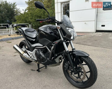 Чорний Хонда NC 700S, об'ємом двигуна 0.67 л та пробігом 5 тис. км за 6399 $, фото 1 на Automoto.ua