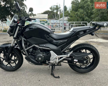 Чорний Хонда NC 700S, об'ємом двигуна 0.67 л та пробігом 5 тис. км за 6399 $, фото 5 на Automoto.ua