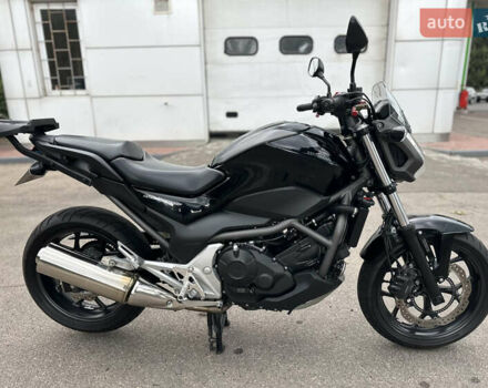 Чорний Хонда NC 700S, об'ємом двигуна 0.67 л та пробігом 5 тис. км за 6399 $, фото 7 на Automoto.ua