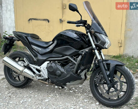 Чорний Хонда NC 700S, об'ємом двигуна 0.7 л та пробігом 22 тис. км за 5300 $, фото 6 на Automoto.ua
