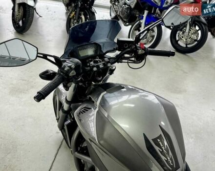 Хонда NC 700S, об'ємом двигуна 0.7 л та пробігом 35 тис. км за 6299 $, фото 13 на Automoto.ua