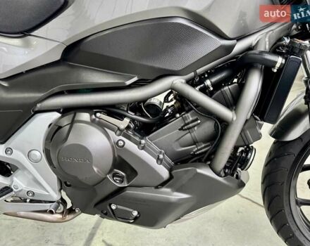 Хонда NC 700S, об'ємом двигуна 0.7 л та пробігом 35 тис. км за 6299 $, фото 6 на Automoto.ua