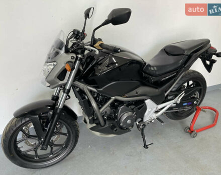 Хонда NC 700S, объемом двигателя 0.7 л и пробегом 12 тыс. км за 5700 $, фото 5 на Automoto.ua