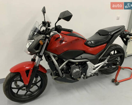 Хонда NC 700S, об'ємом двигуна 0.7 л та пробігом 14 тис. км за 4900 $, фото 10 на Automoto.ua