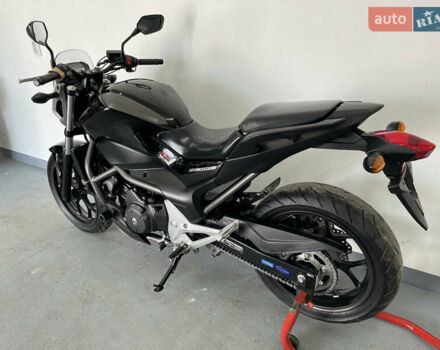Хонда NC 700S, объемом двигателя 0.7 л и пробегом 12 тыс. км за 5700 $, фото 7 на Automoto.ua