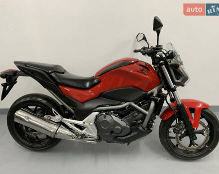 Хонда NC 700S, об'ємом двигуна 0.7 л та пробігом 14 тис. км за 4900 $, фото 4 на Automoto.ua