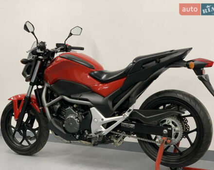 Хонда NC 700S, об'ємом двигуна 0.7 л та пробігом 14 тис. км за 4900 $, фото 9 на Automoto.ua