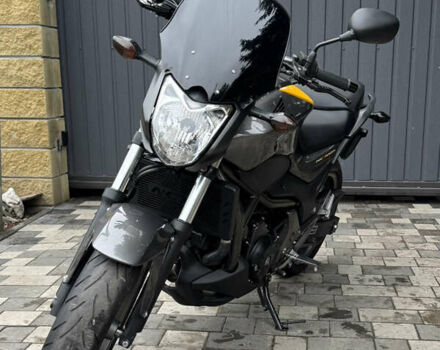Серый Хонда NC 700S, объемом двигателя 0.7 л и пробегом 38 тыс. км за 5300 $, фото 4 на Automoto.ua