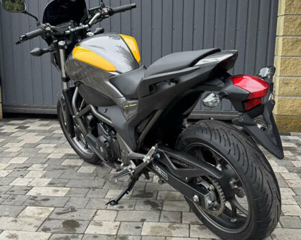 Серый Хонда NC 700S, объемом двигателя 0.7 л и пробегом 38 тыс. км за 5300 $, фото 6 на Automoto.ua