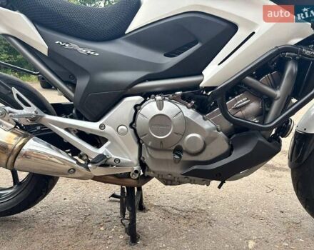 Білий Хонда NC 700X, об'ємом двигуна 0.66 л та пробігом 38 тис. км за 6200 $, фото 3 на Automoto.ua