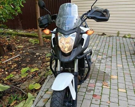 Белый Хонда NC 700X, объемом двигателя 0.7 л и пробегом 13 тыс. км за 5000 $, фото 4 на Automoto.ua