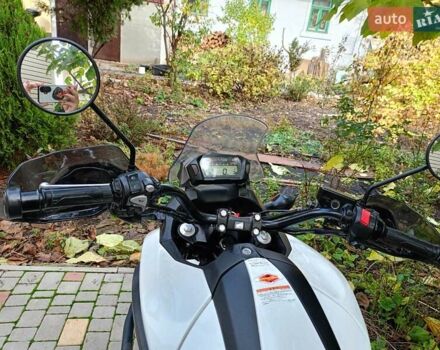 Белый Хонда NC 700X, объемом двигателя 0.7 л и пробегом 13 тыс. км за 5000 $, фото 5 на Automoto.ua