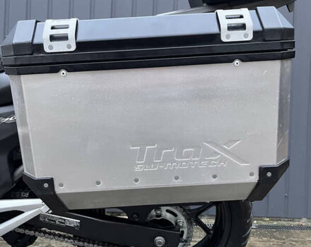 Белый Хонда NC 700X, объемом двигателя 0.7 л и пробегом 25 тыс. км за 6800 $, фото 19 на Automoto.ua