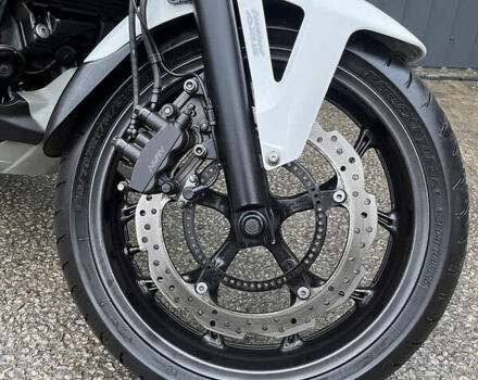 Белый Хонда NC 700X, объемом двигателя 0.7 л и пробегом 25 тыс. км за 6800 $, фото 5 на Automoto.ua