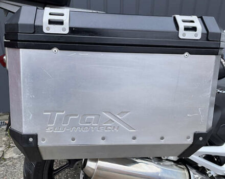 Белый Хонда NC 700X, объемом двигателя 0.7 л и пробегом 25 тыс. км за 6800 $, фото 18 на Automoto.ua